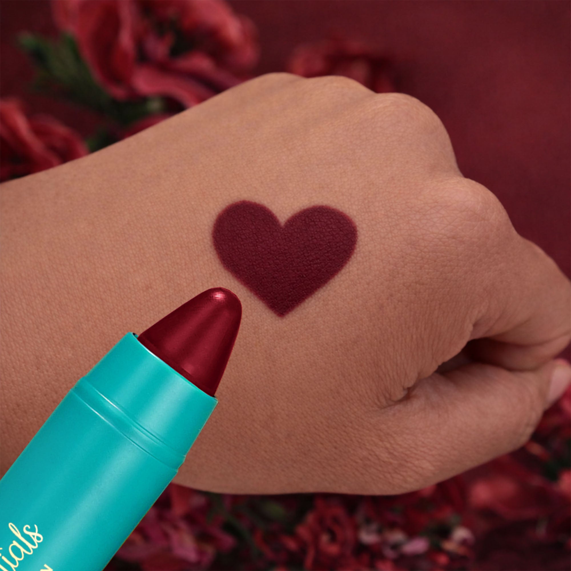 Socialite 67: Creamy Matte Lip Crayon