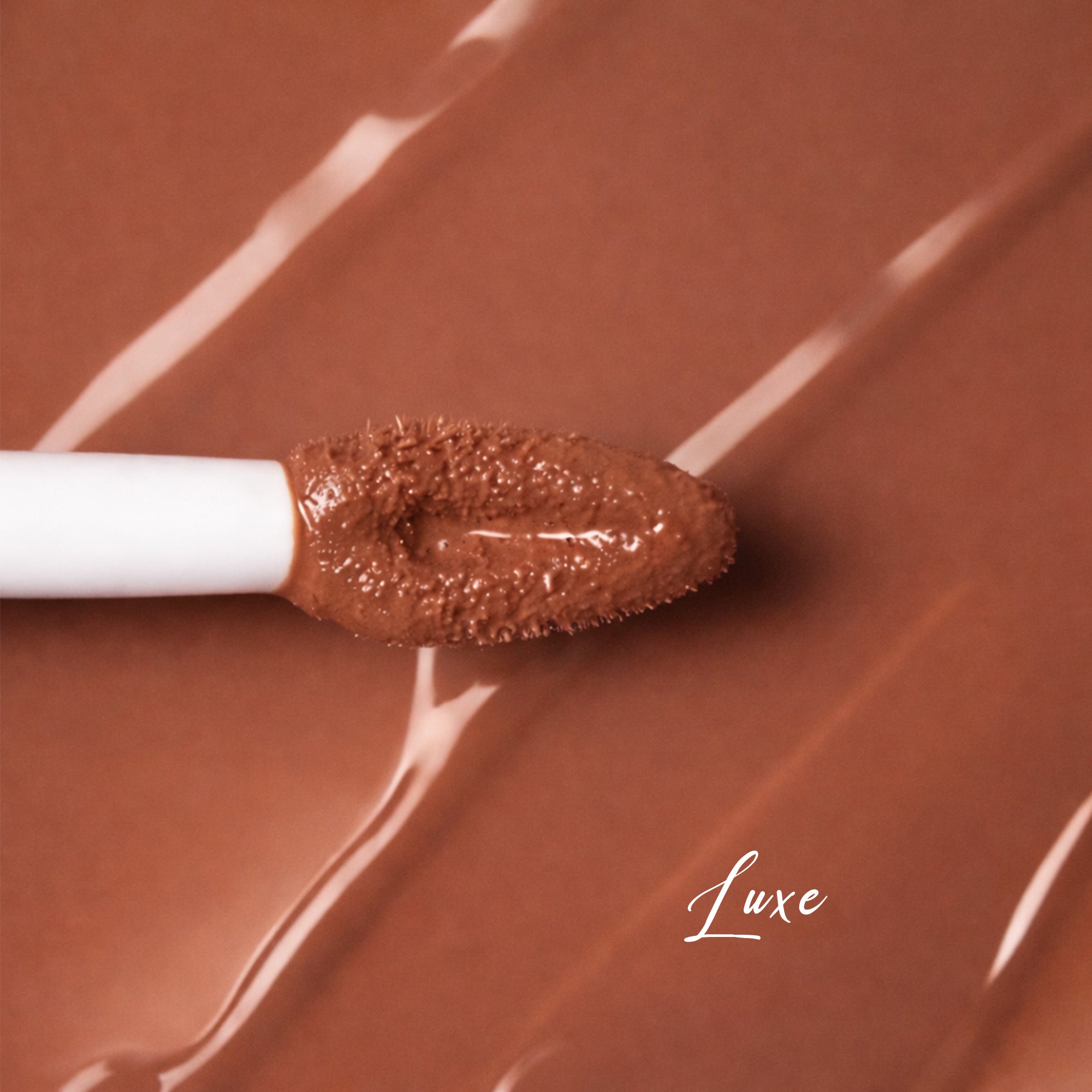 Luxe 04: Tinted Lip Gloss